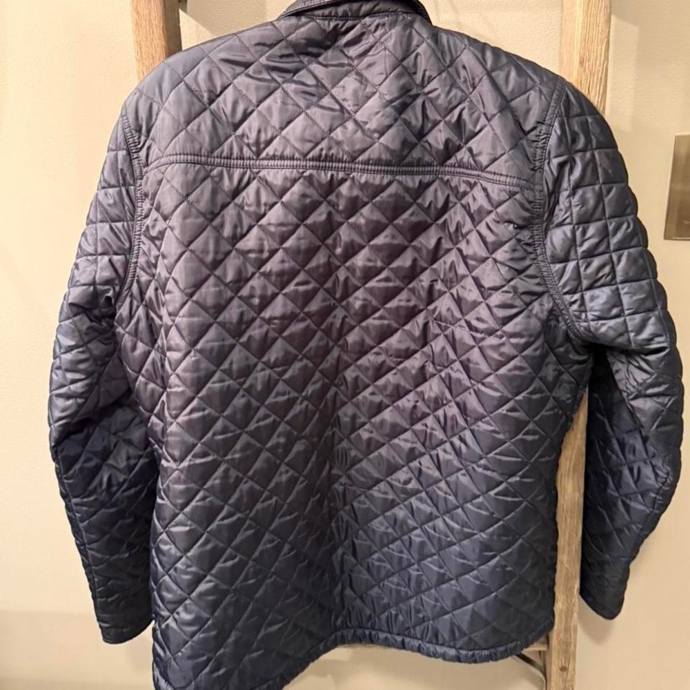 Abercrombie & Fitch navy quilted jacket Size XL - Picture 4 of 4